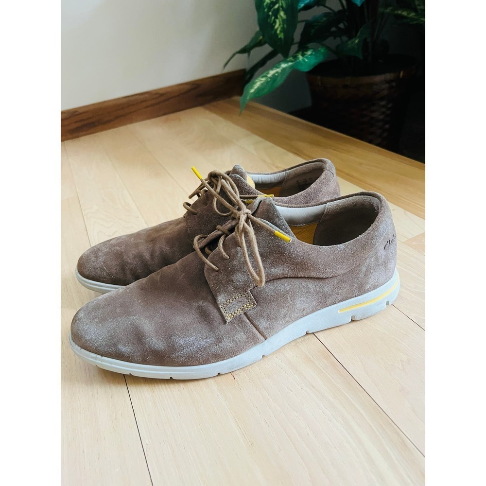 Clarks Mens Tan Shoes